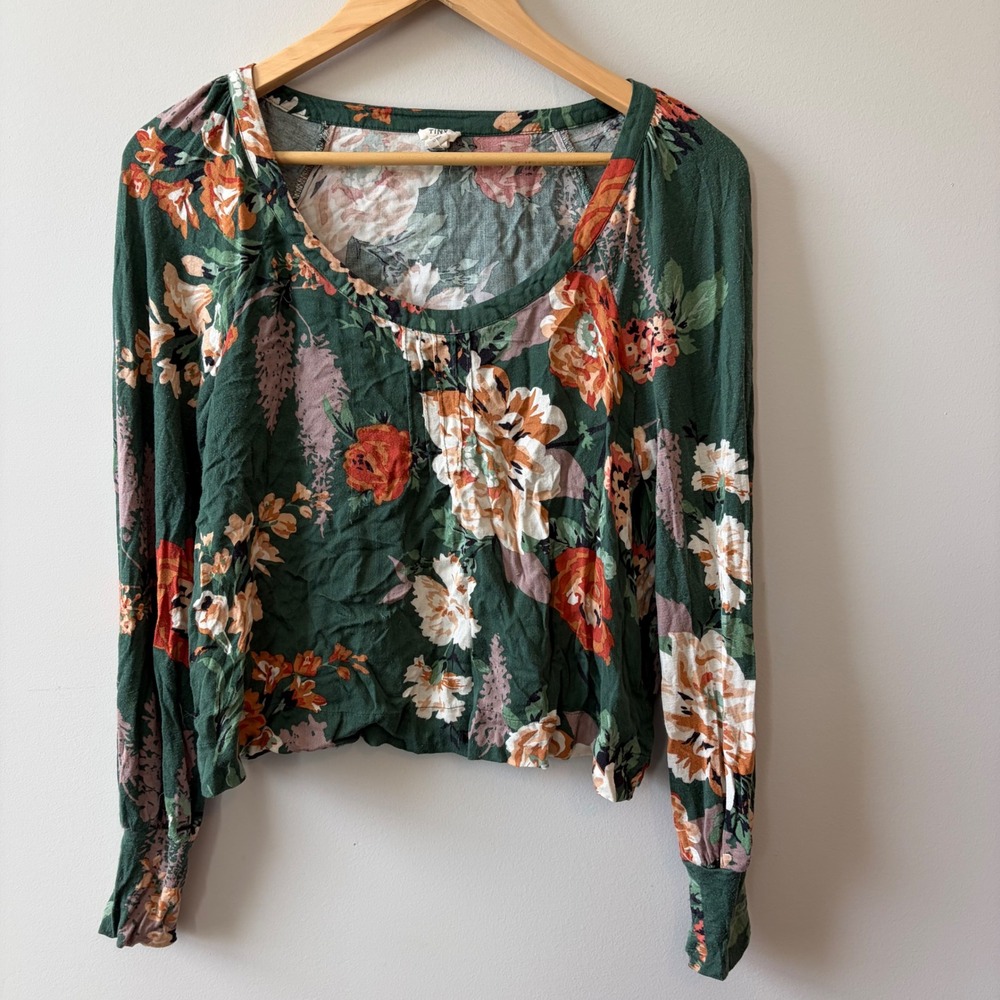TINY Anthropologie Green Floral Rayon Cropped Blouse Long Sleeve XS 72103T